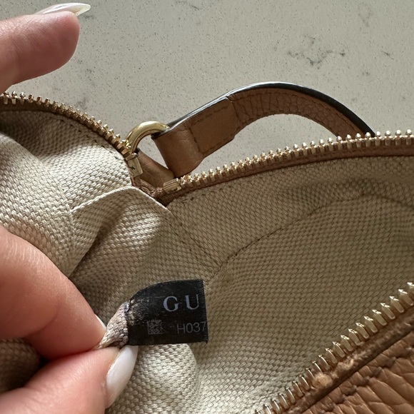 Gucci Soho Disco Leather Crossbody Bag with Tassel - Picture 12 of 14